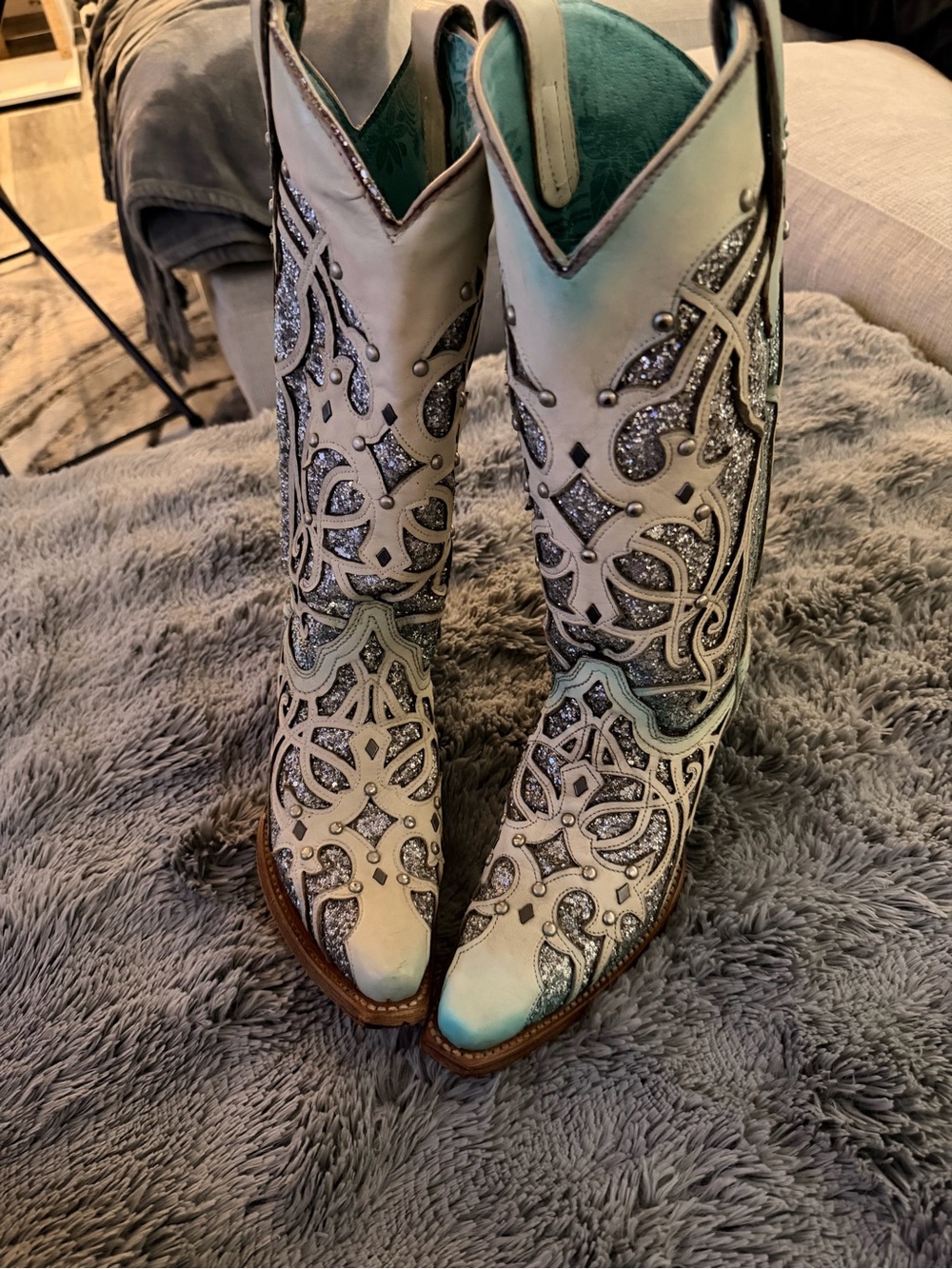 Women's White Embellished Heeled Western Boots with Silver Accents